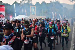 BIB: 2240, 2471, 
                            <button type="button" onclick="openModal(6852341)" class="btn btn-primary btn-sm float-right btn-popup" data-toggle="modal" data-target=".modal-high-quality">
                        <i class="fas fa-shopping-cart"></i> Add to Cart
                    </button>
                                            <button type="button" onclick="isThisMe(6852341, true)" class="btn btn-success btn-sm float-right btn-popup btn-isme hidden" data-toggle="tooltip" data-placement="bottom" title="นี่คือรูปของคุณใช่ไหม คลิกที่นี่เพื่อเอาเข้าอัลบั้ม">
                        <i class="fas fa-plus"></i> Add to album
                    </button>
                    <button type="button" onclick="isThisMe(6852341, false)" class="btn btn-warning btn-sm float-right btn-popup btn-isnotme hidden">
                        <i class="fas fa-ban"></i> Remove from album
                    </button>