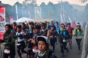 BIB: 2327, 2300
                            <button type="button" onclick="openModal(6852340)" class="btn btn-primary btn-sm float-right btn-popup" data-toggle="modal" data-target=".modal-high-quality">
                        <i class="fas fa-shopping-cart"></i> Add to Cart
                    </button>
                                            <button type="button" onclick="isThisMe(6852340, true)" class="btn btn-success btn-sm float-right btn-popup btn-isme hidden" data-toggle="tooltip" data-placement="bottom" title="นี่คือรูปของคุณใช่ไหม คลิกที่นี่เพื่อเอาเข้าอัลบั้ม">
                        <i class="fas fa-plus"></i> Add to album
                    </button>
                    <button type="button" onclick="isThisMe(6852340, false)" class="btn btn-warning btn-sm float-right btn-popup btn-isnotme hidden">
                        <i class="fas fa-ban"></i> Remove from album
                    </button>