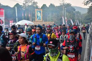 BIB: 2548, 2545
                            <button type="button" onclick="openModal(6852410)" class="btn btn-primary btn-sm float-right btn-popup" data-toggle="modal" data-target=".modal-high-quality">
                        <i class="fas fa-shopping-cart"></i> Add to Cart
                    </button>
                                            <button type="button" onclick="isThisMe(6852410, true)" class="btn btn-success btn-sm float-right btn-popup btn-isme hidden" data-toggle="tooltip" data-placement="bottom" title="นี่คือรูปของคุณใช่ไหม คลิกที่นี่เพื่อเอาเข้าอัลบั้ม">
                        <i class="fas fa-plus"></i> Add to album
                    </button>
                    <button type="button" onclick="isThisMe(6852410, false)" class="btn btn-warning btn-sm float-right btn-popup btn-isnotme hidden">
                        <i class="fas fa-ban"></i> Remove from album
                    </button>