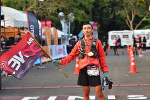 BIB: 239
                            <button type="button" onclick="openModal(6852790)" class="btn btn-primary btn-sm float-right btn-popup" data-toggle="modal" data-target=".modal-high-quality">
                        <i class="fas fa-shopping-cart"></i> Add to Cart
                    </button>
                                            <button type="button" onclick="isThisMe(6852790, true)" class="btn btn-success btn-sm float-right btn-popup btn-isme hidden" data-toggle="tooltip" data-placement="bottom" title="นี่คือรูปของคุณใช่ไหม คลิกที่นี่เพื่อเอาเข้าอัลบั้ม">
                        <i class="fas fa-plus"></i> Add to album
                    </button>
                    <button type="button" onclick="isThisMe(6852790, false)" class="btn btn-warning btn-sm float-right btn-popup btn-isnotme hidden">
                        <i class="fas fa-ban"></i> Remove from album
                    </button>