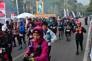 BIB: 
                            <button type="button" onclick="openModal(6852526)" class="btn btn-primary btn-sm float-right btn-popup" data-toggle="modal" data-target=".modal-high-quality">
                        <i class="fas fa-shopping-cart"></i> Add to Cart
                    </button>
                                            <button type="button" onclick="isThisMe(6852526, true)" class="btn btn-success btn-sm float-right btn-popup btn-isme hidden" data-toggle="tooltip" data-placement="bottom" title="นี่คือรูปของคุณใช่ไหม คลิกที่นี่เพื่อเอาเข้าอัลบั้ม">
                        <i class="fas fa-plus"></i> Add to album
                    </button>
                    <button type="button" onclick="isThisMe(6852526, false)" class="btn btn-warning btn-sm float-right btn-popup btn-isnotme hidden">
                        <i class="fas fa-ban"></i> Remove from album
                    </button>