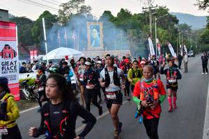 BIB: 176
                            <button type="button" onclick="openModal(6852292)" class="btn btn-primary btn-sm float-right btn-popup" data-toggle="modal" data-target=".modal-high-quality">
                        <i class="fas fa-shopping-cart"></i> Add to Cart
                    </button>
                                            <button type="button" onclick="isThisMe(6852292, true)" class="btn btn-success btn-sm float-right btn-popup btn-isme hidden" data-toggle="tooltip" data-placement="bottom" title="นี่คือรูปของคุณใช่ไหม คลิกที่นี่เพื่อเอาเข้าอัลบั้ม">
                        <i class="fas fa-plus"></i> Add to album
                    </button>
                    <button type="button" onclick="isThisMe(6852292, false)" class="btn btn-warning btn-sm float-right btn-popup btn-isnotme hidden">
                        <i class="fas fa-ban"></i> Remove from album
                    </button>