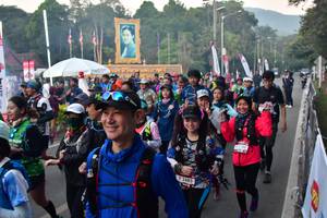 BIB: 72485
                            <button type="button" onclick="openModal(6852500)" class="btn btn-primary btn-sm float-right btn-popup" data-toggle="modal" data-target=".modal-high-quality">
                        <i class="fas fa-shopping-cart"></i> Add to Cart
                    </button>
                                            <button type="button" onclick="isThisMe(6852500, true)" class="btn btn-success btn-sm float-right btn-popup btn-isme hidden" data-toggle="tooltip" data-placement="bottom" title="นี่คือรูปของคุณใช่ไหม คลิกที่นี่เพื่อเอาเข้าอัลบั้ม">
                        <i class="fas fa-plus"></i> Add to album
                    </button>
                    <button type="button" onclick="isThisMe(6852500, false)" class="btn btn-warning btn-sm float-right btn-popup btn-isnotme hidden">
                        <i class="fas fa-ban"></i> Remove from album
                    </button>