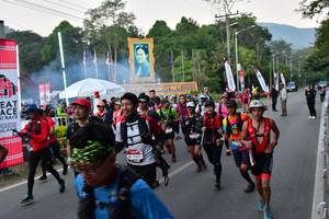 BIB: 2407
                            <button type="button" onclick="openModal(6852265)" class="btn btn-primary btn-sm float-right btn-popup" data-toggle="modal" data-target=".modal-high-quality">
                        <i class="fas fa-shopping-cart"></i> Add to Cart
                    </button>
                                            <button type="button" onclick="isThisMe(6852265, true)" class="btn btn-success btn-sm float-right btn-popup btn-isme hidden" data-toggle="tooltip" data-placement="bottom" title="นี่คือรูปของคุณใช่ไหม คลิกที่นี่เพื่อเอาเข้าอัลบั้ม">
                        <i class="fas fa-plus"></i> Add to album
                    </button>
                    <button type="button" onclick="isThisMe(6852265, false)" class="btn btn-warning btn-sm float-right btn-popup btn-isnotme hidden">
                        <i class="fas fa-ban"></i> Remove from album
                    </button>