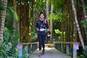 BIB: 4430
                            <button type="button" onclick="openModal(6977910)" class="btn btn-primary btn-sm float-right btn-popup" data-toggle="modal" data-target=".modal-high-quality">
                        <i class="fas fa-shopping-cart"></i> Add to Cart
                    </button>
                                            <button type="button" onclick="isThisMe(6977910, true)" class="btn btn-success btn-sm float-right btn-popup btn-isme hidden" data-toggle="tooltip" data-placement="bottom" title="นี่คือรูปของคุณใช่ไหม คลิกที่นี่เพื่อเอาเข้าอัลบั้ม">
                        <i class="fas fa-plus"></i> Add to album
                    </button>
                    <button type="button" onclick="isThisMe(6977910, false)" class="btn btn-warning btn-sm float-right btn-popup btn-isnotme hidden">
                        <i class="fas fa-ban"></i> Remove from album
                    </button>