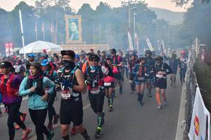 BIB: 2239
                            <button type="button" onclick="openModal(6852356)" class="btn btn-primary btn-sm float-right btn-popup" data-toggle="modal" data-target=".modal-high-quality">
                        <i class="fas fa-shopping-cart"></i> Add to Cart
                    </button>
                                            <button type="button" onclick="isThisMe(6852356, true)" class="btn btn-success btn-sm float-right btn-popup btn-isme hidden" data-toggle="tooltip" data-placement="bottom" title="นี่คือรูปของคุณใช่ไหม คลิกที่นี่เพื่อเอาเข้าอัลบั้ม">
                        <i class="fas fa-plus"></i> Add to album
                    </button>
                    <button type="button" onclick="isThisMe(6852356, false)" class="btn btn-warning btn-sm float-right btn-popup btn-isnotme hidden">
                        <i class="fas fa-ban"></i> Remove from album
                    </button>