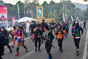 BIB: 
                            <button type="button" onclick="openModal(6852575)" class="btn btn-primary btn-sm float-right btn-popup" data-toggle="modal" data-target=".modal-high-quality">
                        <i class="fas fa-shopping-cart"></i> Add to Cart
                    </button>
                                            <button type="button" onclick="isThisMe(6852575, true)" class="btn btn-success btn-sm float-right btn-popup btn-isme hidden" data-toggle="tooltip" data-placement="bottom" title="นี่คือรูปของคุณใช่ไหม คลิกที่นี่เพื่อเอาเข้าอัลบั้ม">
                        <i class="fas fa-plus"></i> Add to album
                    </button>
                    <button type="button" onclick="isThisMe(6852575, false)" class="btn btn-warning btn-sm float-right btn-popup btn-isnotme hidden">
                        <i class="fas fa-ban"></i> Remove from album
                    </button>