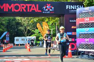 BIB: 
                            <button type="button" onclick="openModal(7005310)" class="btn btn-primary btn-sm float-right btn-popup" data-toggle="modal" data-target=".modal-high-quality">
                        <i class="fas fa-shopping-cart"></i> Add to Cart
                    </button>
                                            <button type="button" onclick="isThisMe(7005310, true)" class="btn btn-success btn-sm float-right btn-popup btn-isme hidden" data-toggle="tooltip" data-placement="bottom" title="นี่คือรูปของคุณใช่ไหม คลิกที่นี่เพื่อเอาเข้าอัลบั้ม">
                        <i class="fas fa-plus"></i> Add to album
                    </button>
                    <button type="button" onclick="isThisMe(7005310, false)" class="btn btn-warning btn-sm float-right btn-popup btn-isnotme hidden">
                        <i class="fas fa-ban"></i> Remove from album
                    </button>