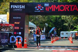 BIB: 2019
                            <button type="button" onclick="openModal(6999952)" class="btn btn-primary btn-sm float-right btn-popup" data-toggle="modal" data-target=".modal-high-quality">
                        <i class="fas fa-shopping-cart"></i> Add to Cart
                    </button>
                                            <button type="button" onclick="isThisMe(6999952, true)" class="btn btn-success btn-sm float-right btn-popup btn-isme hidden" data-toggle="tooltip" data-placement="bottom" title="นี่คือรูปของคุณใช่ไหม คลิกที่นี่เพื่อเอาเข้าอัลบั้ม">
                        <i class="fas fa-plus"></i> Add to album
                    </button>
                    <button type="button" onclick="isThisMe(6999952, false)" class="btn btn-warning btn-sm float-right btn-popup btn-isnotme hidden">
                        <i class="fas fa-ban"></i> Remove from album
                    </button>