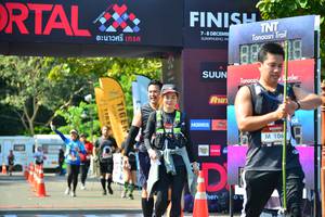 BIB: 106
                            <button type="button" onclick="openModal(6999358)" class="btn btn-primary btn-sm float-right btn-popup" data-toggle="modal" data-target=".modal-high-quality">
                        <i class="fas fa-shopping-cart"></i> Add to Cart
                    </button>
                                            <button type="button" onclick="isThisMe(6999358, true)" class="btn btn-success btn-sm float-right btn-popup btn-isme hidden" data-toggle="tooltip" data-placement="bottom" title="นี่คือรูปของคุณใช่ไหม คลิกที่นี่เพื่อเอาเข้าอัลบั้ม">
                        <i class="fas fa-plus"></i> Add to album
                    </button>
                    <button type="button" onclick="isThisMe(6999358, false)" class="btn btn-warning btn-sm float-right btn-popup btn-isnotme hidden">
                        <i class="fas fa-ban"></i> Remove from album
                    </button>