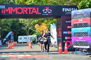 BIB: 889884
                            <button type="button" onclick="openModal(7006197)" class="btn btn-primary btn-sm float-right btn-popup" data-toggle="modal" data-target=".modal-high-quality">
                        <i class="fas fa-shopping-cart"></i> Add to Cart
                    </button>
                                            <button type="button" onclick="isThisMe(7006197, true)" class="btn btn-success btn-sm float-right btn-popup btn-isme hidden" data-toggle="tooltip" data-placement="bottom" title="นี่คือรูปของคุณใช่ไหม คลิกที่นี่เพื่อเอาเข้าอัลบั้ม">
                        <i class="fas fa-plus"></i> Add to album
                    </button>
                    <button type="button" onclick="isThisMe(7006197, false)" class="btn btn-warning btn-sm float-right btn-popup btn-isnotme hidden">
                        <i class="fas fa-ban"></i> Remove from album
                    </button>