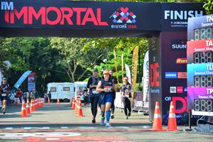 BIB: 
                            <button type="button" onclick="openModal(7007227)" class="btn btn-primary btn-sm float-right btn-popup" data-toggle="modal" data-target=".modal-high-quality">
                        <i class="fas fa-shopping-cart"></i> Add to Cart
                    </button>
                                            <button type="button" onclick="isThisMe(7007227, true)" class="btn btn-success btn-sm float-right btn-popup btn-isme hidden" data-toggle="tooltip" data-placement="bottom" title="นี่คือรูปของคุณใช่ไหม คลิกที่นี่เพื่อเอาเข้าอัลบั้ม">
                        <i class="fas fa-plus"></i> Add to album
                    </button>
                    <button type="button" onclick="isThisMe(7007227, false)" class="btn btn-warning btn-sm float-right btn-popup btn-isnotme hidden">
                        <i class="fas fa-ban"></i> Remove from album
                    </button>