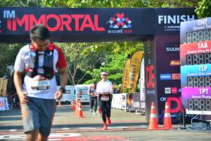 BIB: 1596
                            <button type="button" onclick="openModal(7004180)" class="btn btn-primary btn-sm float-right btn-popup" data-toggle="modal" data-target=".modal-high-quality">
                        <i class="fas fa-shopping-cart"></i> Add to Cart
                    </button>
                                            <button type="button" onclick="isThisMe(7004180, true)" class="btn btn-success btn-sm float-right btn-popup btn-isme hidden" data-toggle="tooltip" data-placement="bottom" title="นี่คือรูปของคุณใช่ไหม คลิกที่นี่เพื่อเอาเข้าอัลบั้ม">
                        <i class="fas fa-plus"></i> Add to album
                    </button>
                    <button type="button" onclick="isThisMe(7004180, false)" class="btn btn-warning btn-sm float-right btn-popup btn-isnotme hidden">
                        <i class="fas fa-ban"></i> Remove from album
                    </button>