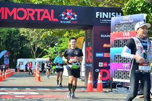 BIB: 1576
                            <button type="button" onclick="openModal(7006541)" class="btn btn-primary btn-sm float-right btn-popup" data-toggle="modal" data-target=".modal-high-quality">
                        <i class="fas fa-shopping-cart"></i> Add to Cart
                    </button>
                                            <button type="button" onclick="isThisMe(7006541, true)" class="btn btn-success btn-sm float-right btn-popup btn-isme hidden" data-toggle="tooltip" data-placement="bottom" title="นี่คือรูปของคุณใช่ไหม คลิกที่นี่เพื่อเอาเข้าอัลบั้ม">
                        <i class="fas fa-plus"></i> Add to album
                    </button>
                    <button type="button" onclick="isThisMe(7006541, false)" class="btn btn-warning btn-sm float-right btn-popup btn-isnotme hidden">
                        <i class="fas fa-ban"></i> Remove from album
                    </button>