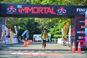 BIB: 
                            <button type="button" onclick="openModal(7006842)" class="btn btn-primary btn-sm float-right btn-popup" data-toggle="modal" data-target=".modal-high-quality">
                        <i class="fas fa-shopping-cart"></i> Add to Cart
                    </button>
                                            <button type="button" onclick="isThisMe(7006842, true)" class="btn btn-success btn-sm float-right btn-popup btn-isme hidden" data-toggle="tooltip" data-placement="bottom" title="นี่คือรูปของคุณใช่ไหม คลิกที่นี่เพื่อเอาเข้าอัลบั้ม">
                        <i class="fas fa-plus"></i> Add to album
                    </button>
                    <button type="button" onclick="isThisMe(7006842, false)" class="btn btn-warning btn-sm float-right btn-popup btn-isnotme hidden">
                        <i class="fas fa-ban"></i> Remove from album
                    </button>