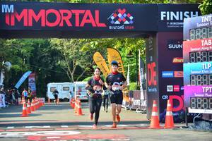 BIB: 
                            <button type="button" onclick="openModal(7005270)" class="btn btn-primary btn-sm float-right btn-popup" data-toggle="modal" data-target=".modal-high-quality">
                        <i class="fas fa-shopping-cart"></i> Add to Cart
                    </button>
                                            <button type="button" onclick="isThisMe(7005270, true)" class="btn btn-success btn-sm float-right btn-popup btn-isme hidden" data-toggle="tooltip" data-placement="bottom" title="นี่คือรูปของคุณใช่ไหม คลิกที่นี่เพื่อเอาเข้าอัลบั้ม">
                        <i class="fas fa-plus"></i> Add to album
                    </button>
                    <button type="button" onclick="isThisMe(7005270, false)" class="btn btn-warning btn-sm float-right btn-popup btn-isnotme hidden">
                        <i class="fas fa-ban"></i> Remove from album
                    </button>