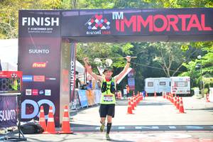 BIB: 2019, 010, 4950
                            <button type="button" onclick="openModal(6983315)" class="btn btn-primary btn-sm float-right btn-popup" data-toggle="modal" data-target=".modal-high-quality">
                        <i class="fas fa-shopping-cart"></i> Add to Cart
                    </button>
                                            <button type="button" onclick="isThisMe(6983315, true)" class="btn btn-success btn-sm float-right btn-popup btn-isme hidden" data-toggle="tooltip" data-placement="bottom" title="นี่คือรูปของคุณใช่ไหม คลิกที่นี่เพื่อเอาเข้าอัลบั้ม">
                        <i class="fas fa-plus"></i> Add to album
                    </button>
                    <button type="button" onclick="isThisMe(6983315, false)" class="btn btn-warning btn-sm float-right btn-popup btn-isnotme hidden">
                        <i class="fas fa-ban"></i> Remove from album
                    </button>