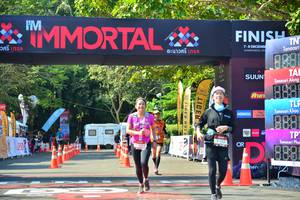 BIB: 1838
                            <button type="button" onclick="openModal(7007876)" class="btn btn-primary btn-sm float-right btn-popup" data-toggle="modal" data-target=".modal-high-quality">
                        <i class="fas fa-shopping-cart"></i> Add to Cart
                    </button>
                                            <button type="button" onclick="isThisMe(7007876, true)" class="btn btn-success btn-sm float-right btn-popup btn-isme hidden" data-toggle="tooltip" data-placement="bottom" title="นี่คือรูปของคุณใช่ไหม คลิกที่นี่เพื่อเอาเข้าอัลบั้ม">
                        <i class="fas fa-plus"></i> Add to album
                    </button>
                    <button type="button" onclick="isThisMe(7007876, false)" class="btn btn-warning btn-sm float-right btn-popup btn-isnotme hidden">
                        <i class="fas fa-ban"></i> Remove from album
                    </button>