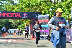 BIB: 000, 888
                            <button type="button" onclick="openModal(7007818)" class="btn btn-primary btn-sm float-right btn-popup" data-toggle="modal" data-target=".modal-high-quality">
                        <i class="fas fa-shopping-cart"></i> Add to Cart
                    </button>
                                            <button type="button" onclick="isThisMe(7007818, true)" class="btn btn-success btn-sm float-right btn-popup btn-isme hidden" data-toggle="tooltip" data-placement="bottom" title="นี่คือรูปของคุณใช่ไหม คลิกที่นี่เพื่อเอาเข้าอัลบั้ม">
                        <i class="fas fa-plus"></i> Add to album
                    </button>
                    <button type="button" onclick="isThisMe(7007818, false)" class="btn btn-warning btn-sm float-right btn-popup btn-isnotme hidden">
                        <i class="fas fa-ban"></i> Remove from album
                    </button>