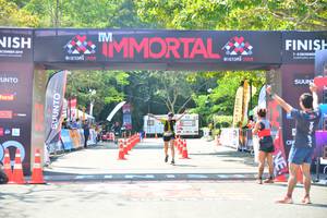 BIB: 2019
                            <button type="button" onclick="openModal(6983354)" class="btn btn-primary btn-sm float-right btn-popup" data-toggle="modal" data-target=".modal-high-quality">
                        <i class="fas fa-shopping-cart"></i> Add to Cart
                    </button>
                                            <button type="button" onclick="isThisMe(6983354, true)" class="btn btn-success btn-sm float-right btn-popup btn-isme hidden" data-toggle="tooltip" data-placement="bottom" title="นี่คือรูปของคุณใช่ไหม คลิกที่นี่เพื่อเอาเข้าอัลบั้ม">
                        <i class="fas fa-plus"></i> Add to album
                    </button>
                    <button type="button" onclick="isThisMe(6983354, false)" class="btn btn-warning btn-sm float-right btn-popup btn-isnotme hidden">
                        <i class="fas fa-ban"></i> Remove from album
                    </button>