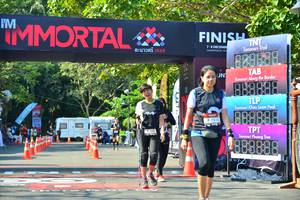 BIB: 1510
                            <button type="button" onclick="openModal(7007313)" class="btn btn-primary btn-sm float-right btn-popup" data-toggle="modal" data-target=".modal-high-quality">
                        <i class="fas fa-shopping-cart"></i> Add to Cart
                    </button>
                                            <button type="button" onclick="isThisMe(7007313, true)" class="btn btn-success btn-sm float-right btn-popup btn-isme hidden" data-toggle="tooltip" data-placement="bottom" title="นี่คือรูปของคุณใช่ไหม คลิกที่นี่เพื่อเอาเข้าอัลบั้ม">
                        <i class="fas fa-plus"></i> Add to album
                    </button>
                    <button type="button" onclick="isThisMe(7007313, false)" class="btn btn-warning btn-sm float-right btn-popup btn-isnotme hidden">
                        <i class="fas fa-ban"></i> Remove from album
                    </button>