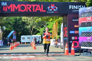 BIB: 
                            <button type="button" onclick="openModal(7008324)" class="btn btn-primary btn-sm float-right btn-popup" data-toggle="modal" data-target=".modal-high-quality">
                        <i class="fas fa-shopping-cart"></i> Add to Cart
                    </button>
                                            <button type="button" onclick="isThisMe(7008324, true)" class="btn btn-success btn-sm float-right btn-popup btn-isme hidden" data-toggle="tooltip" data-placement="bottom" title="นี่คือรูปของคุณใช่ไหม คลิกที่นี่เพื่อเอาเข้าอัลบั้ม">
                        <i class="fas fa-plus"></i> Add to album
                    </button>
                    <button type="button" onclick="isThisMe(7008324, false)" class="btn btn-warning btn-sm float-right btn-popup btn-isnotme hidden">
                        <i class="fas fa-ban"></i> Remove from album
                    </button>