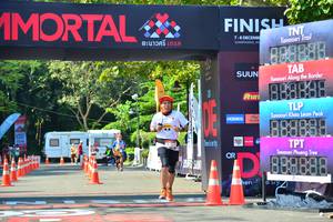 BIB: 410, 888
                            <button type="button" onclick="openModal(6999099)" class="btn btn-primary btn-sm float-right btn-popup" data-toggle="modal" data-target=".modal-high-quality">
                        <i class="fas fa-shopping-cart"></i> Add to Cart
                    </button>
                                            <button type="button" onclick="isThisMe(6999099, true)" class="btn btn-success btn-sm float-right btn-popup btn-isme hidden" data-toggle="tooltip" data-placement="bottom" title="นี่คือรูปของคุณใช่ไหม คลิกที่นี่เพื่อเอาเข้าอัลบั้ม">
                        <i class="fas fa-plus"></i> Add to album
                    </button>
                    <button type="button" onclick="isThisMe(6999099, false)" class="btn btn-warning btn-sm float-right btn-popup btn-isnotme hidden">
                        <i class="fas fa-ban"></i> Remove from album
                    </button>