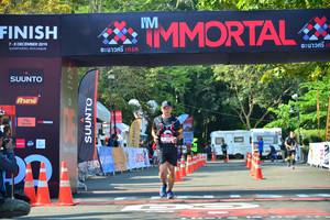 BIB: 2019, 419
                            <button type="button" onclick="openModal(7006692)" class="btn btn-primary btn-sm float-right btn-popup" data-toggle="modal" data-target=".modal-high-quality">
                        <i class="fas fa-shopping-cart"></i> Add to Cart
                    </button>
                                            <button type="button" onclick="isThisMe(7006692, true)" class="btn btn-success btn-sm float-right btn-popup btn-isme hidden" data-toggle="tooltip" data-placement="bottom" title="นี่คือรูปของคุณใช่ไหม คลิกที่นี่เพื่อเอาเข้าอัลบั้ม">
                        <i class="fas fa-plus"></i> Add to album
                    </button>
                    <button type="button" onclick="isThisMe(7006692, false)" class="btn btn-warning btn-sm float-right btn-popup btn-isnotme hidden">
                        <i class="fas fa-ban"></i> Remove from album
                    </button>