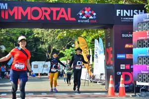 BIB: 2111
                            <button type="button" onclick="openModal(7008785)" class="btn btn-primary btn-sm float-right btn-popup" data-toggle="modal" data-target=".modal-high-quality">
                        <i class="fas fa-shopping-cart"></i> Add to Cart
                    </button>
                                            <button type="button" onclick="isThisMe(7008785, true)" class="btn btn-success btn-sm float-right btn-popup btn-isme hidden" data-toggle="tooltip" data-placement="bottom" title="นี่คือรูปของคุณใช่ไหม คลิกที่นี่เพื่อเอาเข้าอัลบั้ม">
                        <i class="fas fa-plus"></i> Add to album
                    </button>
                    <button type="button" onclick="isThisMe(7008785, false)" class="btn btn-warning btn-sm float-right btn-popup btn-isnotme hidden">
                        <i class="fas fa-ban"></i> Remove from album
                    </button>