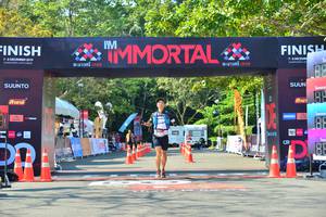 BIB: 019, 0013
                            <button type="button" onclick="openModal(6998807)" class="btn btn-primary btn-sm float-right btn-popup" data-toggle="modal" data-target=".modal-high-quality">
                        <i class="fas fa-shopping-cart"></i> Add to Cart
                    </button>
                                            <button type="button" onclick="isThisMe(6998807, true)" class="btn btn-success btn-sm float-right btn-popup btn-isme hidden" data-toggle="tooltip" data-placement="bottom" title="นี่คือรูปของคุณใช่ไหม คลิกที่นี่เพื่อเอาเข้าอัลบั้ม">
                        <i class="fas fa-plus"></i> Add to album
                    </button>
                    <button type="button" onclick="isThisMe(6998807, false)" class="btn btn-warning btn-sm float-right btn-popup btn-isnotme hidden">
                        <i class="fas fa-ban"></i> Remove from album
                    </button>