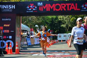 BIB: 2019, 1329
                            <button type="button" onclick="openModal(7000249)" class="btn btn-primary btn-sm float-right btn-popup" data-toggle="modal" data-target=".modal-high-quality">
                        <i class="fas fa-shopping-cart"></i> Add to Cart
                    </button>
                                            <button type="button" onclick="isThisMe(7000249, true)" class="btn btn-success btn-sm float-right btn-popup btn-isme hidden" data-toggle="tooltip" data-placement="bottom" title="นี่คือรูปของคุณใช่ไหม คลิกที่นี่เพื่อเอาเข้าอัลบั้ม">
                        <i class="fas fa-plus"></i> Add to album
                    </button>
                    <button type="button" onclick="isThisMe(7000249, false)" class="btn btn-warning btn-sm float-right btn-popup btn-isnotme hidden">
                        <i class="fas fa-ban"></i> Remove from album
                    </button>