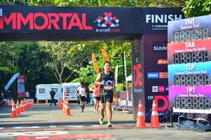 BIB: 888
                            <button type="button" onclick="openModal(7005102)" class="btn btn-primary btn-sm float-right btn-popup" data-toggle="modal" data-target=".modal-high-quality">
                        <i class="fas fa-shopping-cart"></i> Add to Cart
                    </button>
                                            <button type="button" onclick="isThisMe(7005102, true)" class="btn btn-success btn-sm float-right btn-popup btn-isme hidden" data-toggle="tooltip" data-placement="bottom" title="นี่คือรูปของคุณใช่ไหม คลิกที่นี่เพื่อเอาเข้าอัลบั้ม">
                        <i class="fas fa-plus"></i> Add to album
                    </button>
                    <button type="button" onclick="isThisMe(7005102, false)" class="btn btn-warning btn-sm float-right btn-popup btn-isnotme hidden">
                        <i class="fas fa-ban"></i> Remove from album
                    </button>