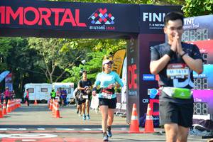 BIB: 1619, 114
                            <button type="button" onclick="openModal(7006615)" class="btn btn-primary btn-sm float-right btn-popup" data-toggle="modal" data-target=".modal-high-quality">
                        <i class="fas fa-shopping-cart"></i> Add to Cart
                    </button>
                                            <button type="button" onclick="isThisMe(7006615, true)" class="btn btn-success btn-sm float-right btn-popup btn-isme hidden" data-toggle="tooltip" data-placement="bottom" title="นี่คือรูปของคุณใช่ไหม คลิกที่นี่เพื่อเอาเข้าอัลบั้ม">
                        <i class="fas fa-plus"></i> Add to album
                    </button>
                    <button type="button" onclick="isThisMe(7006615, false)" class="btn btn-warning btn-sm float-right btn-popup btn-isnotme hidden">
                        <i class="fas fa-ban"></i> Remove from album
                    </button>