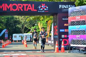 BIB: 888888, 888
                            <button type="button" onclick="openModal(7003455)" class="btn btn-primary btn-sm float-right btn-popup" data-toggle="modal" data-target=".modal-high-quality">
                        <i class="fas fa-shopping-cart"></i> Add to Cart
                    </button>
                                            <button type="button" onclick="isThisMe(7003455, true)" class="btn btn-success btn-sm float-right btn-popup btn-isme hidden" data-toggle="tooltip" data-placement="bottom" title="นี่คือรูปของคุณใช่ไหม คลิกที่นี่เพื่อเอาเข้าอัลบั้ม">
                        <i class="fas fa-plus"></i> Add to album
                    </button>
                    <button type="button" onclick="isThisMe(7003455, false)" class="btn btn-warning btn-sm float-right btn-popup btn-isnotme hidden">
                        <i class="fas fa-ban"></i> Remove from album
                    </button>