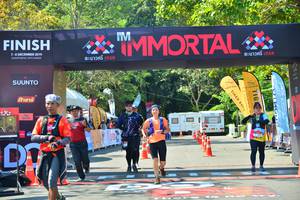 BIB: 2019
                            <button type="button" onclick="openModal(6995403)" class="btn btn-primary btn-sm float-right btn-popup" data-toggle="modal" data-target=".modal-high-quality">
                        <i class="fas fa-shopping-cart"></i> Add to Cart
                    </button>
                                            <button type="button" onclick="isThisMe(6995403, true)" class="btn btn-success btn-sm float-right btn-popup btn-isme hidden" data-toggle="tooltip" data-placement="bottom" title="นี่คือรูปของคุณใช่ไหม คลิกที่นี่เพื่อเอาเข้าอัลบั้ม">
                        <i class="fas fa-plus"></i> Add to album
                    </button>
                    <button type="button" onclick="isThisMe(6995403, false)" class="btn btn-warning btn-sm float-right btn-popup btn-isnotme hidden">
                        <i class="fas fa-ban"></i> Remove from album
                    </button>