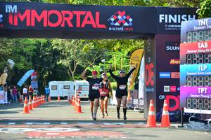 BIB: 008
                            <button type="button" onclick="openModal(6999596)" class="btn btn-primary btn-sm float-right btn-popup" data-toggle="modal" data-target=".modal-high-quality">
                        <i class="fas fa-shopping-cart"></i> Add to Cart
                    </button>
                                            <button type="button" onclick="isThisMe(6999596, true)" class="btn btn-success btn-sm float-right btn-popup btn-isme hidden" data-toggle="tooltip" data-placement="bottom" title="นี่คือรูปของคุณใช่ไหม คลิกที่นี่เพื่อเอาเข้าอัลบั้ม">
                        <i class="fas fa-plus"></i> Add to album
                    </button>
                    <button type="button" onclick="isThisMe(6999596, false)" class="btn btn-warning btn-sm float-right btn-popup btn-isnotme hidden">
                        <i class="fas fa-ban"></i> Remove from album
                    </button>