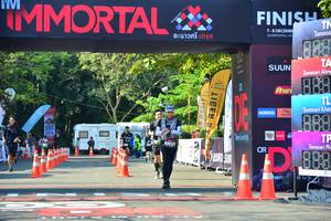 BIB: 
                            <button type="button" onclick="openModal(7006509)" class="btn btn-primary btn-sm float-right btn-popup" data-toggle="modal" data-target=".modal-high-quality">
                        <i class="fas fa-shopping-cart"></i> Add to Cart
                    </button>
                                            <button type="button" onclick="isThisMe(7006509, true)" class="btn btn-success btn-sm float-right btn-popup btn-isme hidden" data-toggle="tooltip" data-placement="bottom" title="นี่คือรูปของคุณใช่ไหม คลิกที่นี่เพื่อเอาเข้าอัลบั้ม">
                        <i class="fas fa-plus"></i> Add to album
                    </button>
                    <button type="button" onclick="isThisMe(7006509, false)" class="btn btn-warning btn-sm float-right btn-popup btn-isnotme hidden">
                        <i class="fas fa-ban"></i> Remove from album
                    </button>