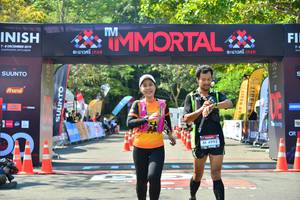 BIB: 2019, 4992
                            <button type="button" onclick="openModal(6996305)" class="btn btn-primary btn-sm float-right btn-popup" data-toggle="modal" data-target=".modal-high-quality">
                        <i class="fas fa-shopping-cart"></i> Add to Cart
                    </button>
                                            <button type="button" onclick="isThisMe(6996305, true)" class="btn btn-success btn-sm float-right btn-popup btn-isme hidden" data-toggle="tooltip" data-placement="bottom" title="นี่คือรูปของคุณใช่ไหม คลิกที่นี่เพื่อเอาเข้าอัลบั้ม">
                        <i class="fas fa-plus"></i> Add to album
                    </button>
                    <button type="button" onclick="isThisMe(6996305, false)" class="btn btn-warning btn-sm float-right btn-popup btn-isnotme hidden">
                        <i class="fas fa-ban"></i> Remove from album
                    </button>