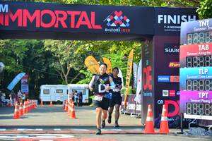 BIB: 
                            <button type="button" onclick="openModal(7006357)" class="btn btn-primary btn-sm float-right btn-popup" data-toggle="modal" data-target=".modal-high-quality">
                        <i class="fas fa-shopping-cart"></i> Add to Cart
                    </button>
                                            <button type="button" onclick="isThisMe(7006357, true)" class="btn btn-success btn-sm float-right btn-popup btn-isme hidden" data-toggle="tooltip" data-placement="bottom" title="นี่คือรูปของคุณใช่ไหม คลิกที่นี่เพื่อเอาเข้าอัลบั้ม">
                        <i class="fas fa-plus"></i> Add to album
                    </button>
                    <button type="button" onclick="isThisMe(7006357, false)" class="btn btn-warning btn-sm float-right btn-popup btn-isnotme hidden">
                        <i class="fas fa-ban"></i> Remove from album
                    </button>