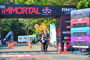 BIB: 
                            <button type="button" onclick="openModal(7006289)" class="btn btn-primary btn-sm float-right btn-popup" data-toggle="modal" data-target=".modal-high-quality">
                        <i class="fas fa-shopping-cart"></i> Add to Cart
                    </button>
                                            <button type="button" onclick="isThisMe(7006289, true)" class="btn btn-success btn-sm float-right btn-popup btn-isme hidden" data-toggle="tooltip" data-placement="bottom" title="นี่คือรูปของคุณใช่ไหม คลิกที่นี่เพื่อเอาเข้าอัลบั้ม">
                        <i class="fas fa-plus"></i> Add to album
                    </button>
                    <button type="button" onclick="isThisMe(7006289, false)" class="btn btn-warning btn-sm float-right btn-popup btn-isnotme hidden">
                        <i class="fas fa-ban"></i> Remove from album
                    </button>