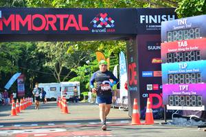 BIB: 1361, 8888
                            <button type="button" onclick="openModal(6998791)" class="btn btn-primary btn-sm float-right btn-popup" data-toggle="modal" data-target=".modal-high-quality">
                        <i class="fas fa-shopping-cart"></i> Add to Cart
                    </button>
                                            <button type="button" onclick="isThisMe(6998791, true)" class="btn btn-success btn-sm float-right btn-popup btn-isme hidden" data-toggle="tooltip" data-placement="bottom" title="นี่คือรูปของคุณใช่ไหม คลิกที่นี่เพื่อเอาเข้าอัลบั้ม">
                        <i class="fas fa-plus"></i> Add to album
                    </button>
                    <button type="button" onclick="isThisMe(6998791, false)" class="btn btn-warning btn-sm float-right btn-popup btn-isnotme hidden">
                        <i class="fas fa-ban"></i> Remove from album
                    </button>