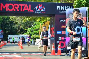 BIB: 638
                            <button type="button" onclick="openModal(7006646)" class="btn btn-primary btn-sm float-right btn-popup" data-toggle="modal" data-target=".modal-high-quality">
                        <i class="fas fa-shopping-cart"></i> Add to Cart
                    </button>
                                            <button type="button" onclick="isThisMe(7006646, true)" class="btn btn-success btn-sm float-right btn-popup btn-isme hidden" data-toggle="tooltip" data-placement="bottom" title="นี่คือรูปของคุณใช่ไหม คลิกที่นี่เพื่อเอาเข้าอัลบั้ม">
                        <i class="fas fa-plus"></i> Add to album
                    </button>
                    <button type="button" onclick="isThisMe(7006646, false)" class="btn btn-warning btn-sm float-right btn-popup btn-isnotme hidden">
                        <i class="fas fa-ban"></i> Remove from album
                    </button>