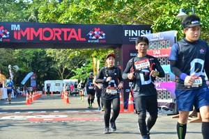 BIB: 8888, 1439, 1057
                            <button type="button" onclick="openModal(7007027)" class="btn btn-primary btn-sm float-right btn-popup" data-toggle="modal" data-target=".modal-high-quality">
                        <i class="fas fa-shopping-cart"></i> Add to Cart
                    </button>
                                            <button type="button" onclick="isThisMe(7007027, true)" class="btn btn-success btn-sm float-right btn-popup btn-isme hidden" data-toggle="tooltip" data-placement="bottom" title="นี่คือรูปของคุณใช่ไหม คลิกที่นี่เพื่อเอาเข้าอัลบั้ม">
                        <i class="fas fa-plus"></i> Add to album
                    </button>
                    <button type="button" onclick="isThisMe(7007027, false)" class="btn btn-warning btn-sm float-right btn-popup btn-isnotme hidden">
                        <i class="fas fa-ban"></i> Remove from album
                    </button>