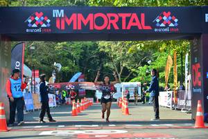 BIB: 
                            <button type="button" onclick="openModal(7005924)" class="btn btn-primary btn-sm float-right btn-popup" data-toggle="modal" data-target=".modal-high-quality">
                        <i class="fas fa-shopping-cart"></i> Add to Cart
                    </button>
                                            <button type="button" onclick="isThisMe(7005924, true)" class="btn btn-success btn-sm float-right btn-popup btn-isme hidden" data-toggle="tooltip" data-placement="bottom" title="นี่คือรูปของคุณใช่ไหม คลิกที่นี่เพื่อเอาเข้าอัลบั้ม">
                        <i class="fas fa-plus"></i> Add to album
                    </button>
                    <button type="button" onclick="isThisMe(7005924, false)" class="btn btn-warning btn-sm float-right btn-popup btn-isnotme hidden">
                        <i class="fas fa-ban"></i> Remove from album
                    </button>