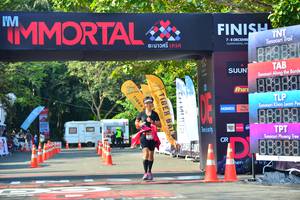 BIB: 
                            <button type="button" onclick="openModal(7006300)" class="btn btn-primary btn-sm float-right btn-popup" data-toggle="modal" data-target=".modal-high-quality">
                        <i class="fas fa-shopping-cart"></i> Add to Cart
                    </button>
                                            <button type="button" onclick="isThisMe(7006300, true)" class="btn btn-success btn-sm float-right btn-popup btn-isme hidden" data-toggle="tooltip" data-placement="bottom" title="นี่คือรูปของคุณใช่ไหม คลิกที่นี่เพื่อเอาเข้าอัลบั้ม">
                        <i class="fas fa-plus"></i> Add to album
                    </button>
                    <button type="button" onclick="isThisMe(7006300, false)" class="btn btn-warning btn-sm float-right btn-popup btn-isnotme hidden">
                        <i class="fas fa-ban"></i> Remove from album
                    </button>