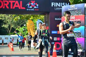 BIB: 1067
                            <button type="button" onclick="openModal(6999355)" class="btn btn-primary btn-sm float-right btn-popup" data-toggle="modal" data-target=".modal-high-quality">
                        <i class="fas fa-shopping-cart"></i> Add to Cart
                    </button>
                                            <button type="button" onclick="isThisMe(6999355, true)" class="btn btn-success btn-sm float-right btn-popup btn-isme hidden" data-toggle="tooltip" data-placement="bottom" title="นี่คือรูปของคุณใช่ไหม คลิกที่นี่เพื่อเอาเข้าอัลบั้ม">
                        <i class="fas fa-plus"></i> Add to album
                    </button>
                    <button type="button" onclick="isThisMe(6999355, false)" class="btn btn-warning btn-sm float-right btn-popup btn-isnotme hidden">
                        <i class="fas fa-ban"></i> Remove from album
                    </button>