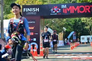 BIB: 2019, 2474
                            <button type="button" onclick="openModal(7008912)" class="btn btn-primary btn-sm float-right btn-popup" data-toggle="modal" data-target=".modal-high-quality">
                        <i class="fas fa-shopping-cart"></i> Add to Cart
                    </button>
                                            <button type="button" onclick="isThisMe(7008912, true)" class="btn btn-success btn-sm float-right btn-popup btn-isme hidden" data-toggle="tooltip" data-placement="bottom" title="นี่คือรูปของคุณใช่ไหม คลิกที่นี่เพื่อเอาเข้าอัลบั้ม">
                        <i class="fas fa-plus"></i> Add to album
                    </button>
                    <button type="button" onclick="isThisMe(7008912, false)" class="btn btn-warning btn-sm float-right btn-popup btn-isnotme hidden">
                        <i class="fas fa-ban"></i> Remove from album
                    </button>