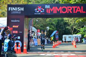 BIB: 2019
                            <button type="button" onclick="openModal(7005942)" class="btn btn-primary btn-sm float-right btn-popup" data-toggle="modal" data-target=".modal-high-quality">
                        <i class="fas fa-shopping-cart"></i> Add to Cart
                    </button>
                                            <button type="button" onclick="isThisMe(7005942, true)" class="btn btn-success btn-sm float-right btn-popup btn-isme hidden" data-toggle="tooltip" data-placement="bottom" title="นี่คือรูปของคุณใช่ไหม คลิกที่นี่เพื่อเอาเข้าอัลบั้ม">
                        <i class="fas fa-plus"></i> Add to album
                    </button>
                    <button type="button" onclick="isThisMe(7005942, false)" class="btn btn-warning btn-sm float-right btn-popup btn-isnotme hidden">
                        <i class="fas fa-ban"></i> Remove from album
                    </button>