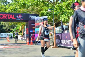 BIB: 1190
                            <button type="button" onclick="openModal(6998948)" class="btn btn-primary btn-sm float-right btn-popup" data-toggle="modal" data-target=".modal-high-quality">
                        <i class="fas fa-shopping-cart"></i> Add to Cart
                    </button>
                                            <button type="button" onclick="isThisMe(6998948, true)" class="btn btn-success btn-sm float-right btn-popup btn-isme hidden" data-toggle="tooltip" data-placement="bottom" title="นี่คือรูปของคุณใช่ไหม คลิกที่นี่เพื่อเอาเข้าอัลบั้ม">
                        <i class="fas fa-plus"></i> Add to album
                    </button>
                    <button type="button" onclick="isThisMe(6998948, false)" class="btn btn-warning btn-sm float-right btn-popup btn-isnotme hidden">
                        <i class="fas fa-ban"></i> Remove from album
                    </button>