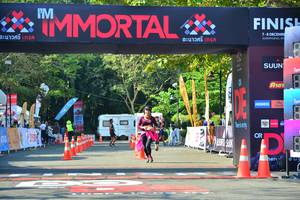 BIB: 
                            <button type="button" onclick="openModal(7005949)" class="btn btn-primary btn-sm float-right btn-popup" data-toggle="modal" data-target=".modal-high-quality">
                        <i class="fas fa-shopping-cart"></i> Add to Cart
                    </button>
                                            <button type="button" onclick="isThisMe(7005949, true)" class="btn btn-success btn-sm float-right btn-popup btn-isme hidden" data-toggle="tooltip" data-placement="bottom" title="นี่คือรูปของคุณใช่ไหม คลิกที่นี่เพื่อเอาเข้าอัลบั้ม">
                        <i class="fas fa-plus"></i> Add to album
                    </button>
                    <button type="button" onclick="isThisMe(7005949, false)" class="btn btn-warning btn-sm float-right btn-popup btn-isnotme hidden">
                        <i class="fas fa-ban"></i> Remove from album
                    </button>